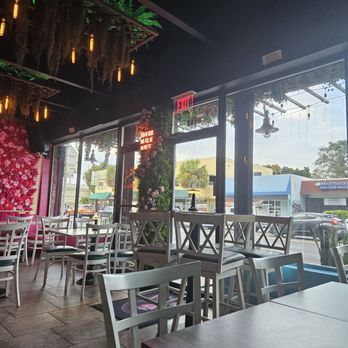 La Diosa Taqueria - Inside area facing the entrance - Mexican Near Me - Miami, Florida