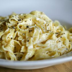 Gratzi