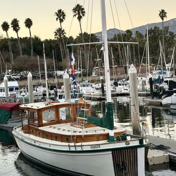 Brophy Bros - Outside - Seafood Near Me - Santa Barbara, California Brophy Bros - Outside - Seafood Near Me - Santa Barbara, California