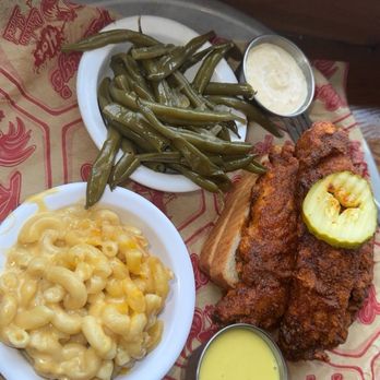 Rockys Hot Chicken Shack - Sandwiches Near Me - Greenville, South Carolina Rockys Hot Chicken Shack - Sandwiches Near Me - Greenville, South Carolina