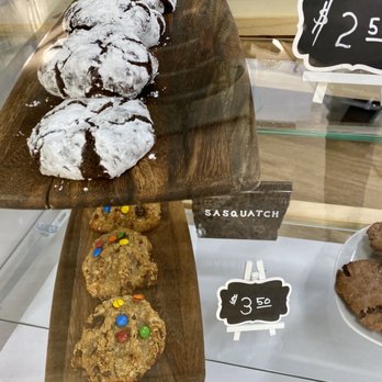 Bear Paw Cookies - Desserts Near Me - Coeur d'Alene, Idaho