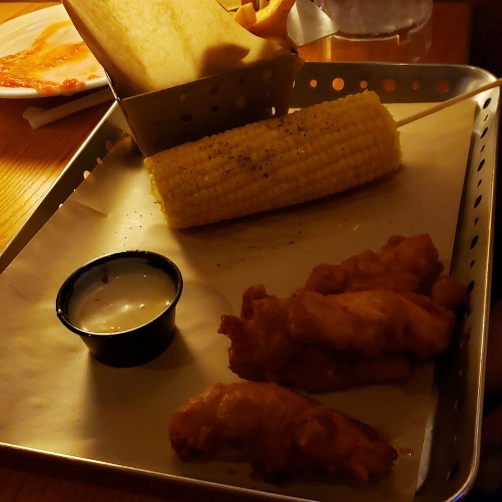 Chili's - Chicken crispies - Bars Near Me - E Brunswick, New Jersey