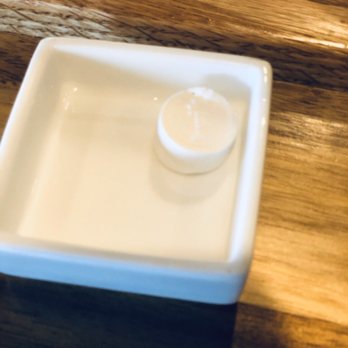 Sushiology - Washcloth pre hot water - Sushi Bars Near Me - Kennesaw, Georgia