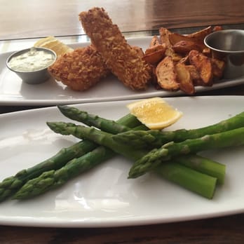 Corner Taproom - asparagus and fried chicken on a plate - Sports Bars Near Me - Detroit, Michigan Corner Taproom - asparagus and fried chicken on a plate - Sports Bars Near Me - Detroit, Michigan