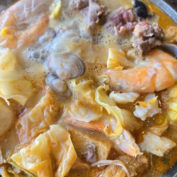 Uniboil - Tom Yum hot pot! - Asian Fusion Near Me - Goleta, California Uniboil - Tom Yum hot pot! - Asian Fusion Near Me - Goleta, California