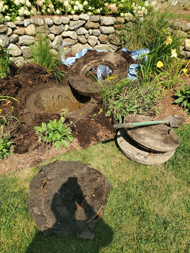 Slide of Brunt Bottomfeeders Septic Pumping