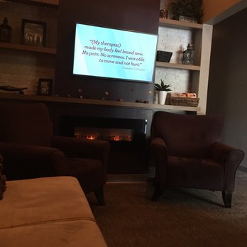 Massage Envy - Relaxation area. - Massage Near Me - Herndon, Virginia Massage Envy - Relaxation area. - Massage Near Me - Herndon, Virginia