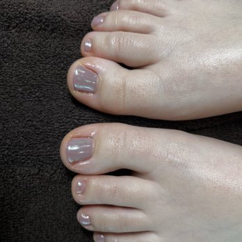 Oil & Buff - Office Chic with silver chrome - Nail Technicians Near Me - Cincinnati, Ohio