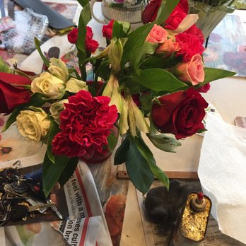 1-800-Flowers Syosset - Florists Near Me - Syosset, New York