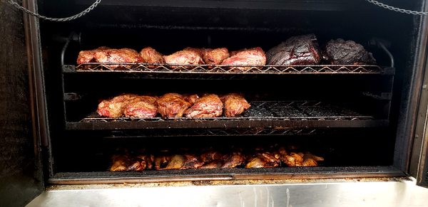 Smokehouse on Main by null