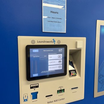 Wavemax Laundry - Aurora - Card Machine - Laundromat Near Me - Aurora, Colorado