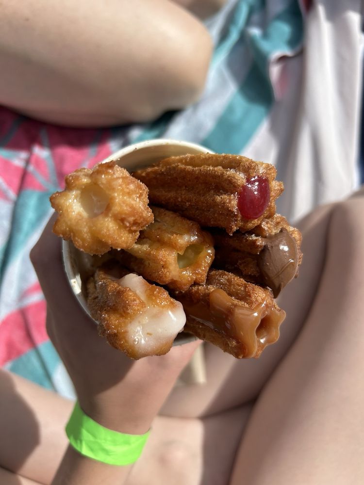 Social spots from Splash Summit Waterpark