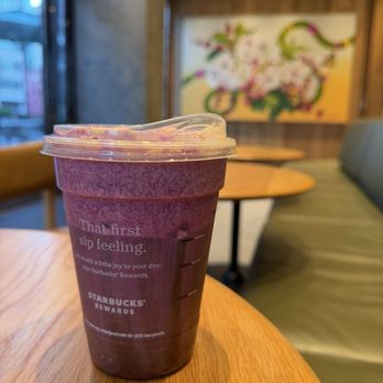 Starbucks - Iced Coffee with Ube cold foam - Coffee & Tea Near Me - Washington, DC, District of Columbia Starbucks - Iced Coffee with Ube cold foam - Coffee & Tea Near Me - Washington, DC, District of Columbia