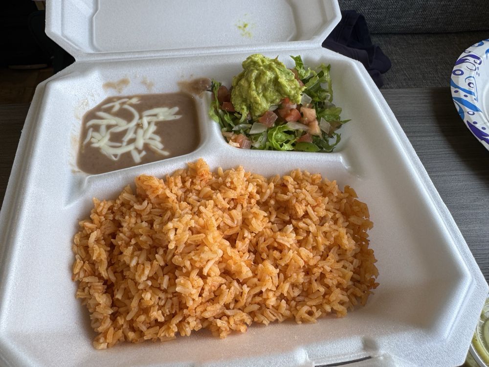 El Primo Mexican Grill Logo