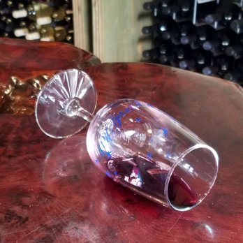 Pacific Star Winery - Bar tricks - Wineries Near Me - Fort Bragg, California Pacific Star Winery - Bar tricks - Wineries Near Me - Fort Bragg, California