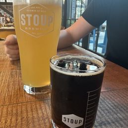 Drinks (IPA, root beer on tap) Drinks (IPA, root beer on tap)