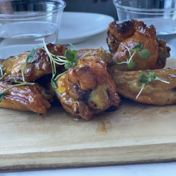 The CURRENT Hotel, Autograph Collection - Wings at rooftop restaurant - Hotels Near Me - Tampa, Florida