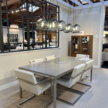 Room & Board - Dining display - Home Decor Near Me - Los Angeles, California Room & Board - Dining display - Home Decor Near Me - Los Angeles, California