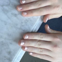 nails