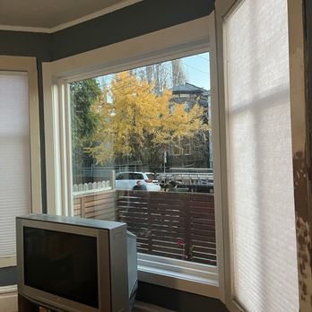 Smart Energy Solutions - Center picture window that Smart Energy Solutions put in. - Windows Installation Near Me - West Sacramento, California