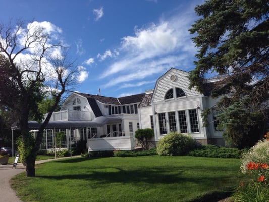 The Gates On Roblin by null