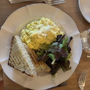 Passerine - scrambled eggs with toast - New American Near Me - Lancaster, Pennsylvania