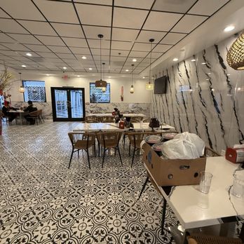 Pho Lovers 4 - Inside of restaurant - Vietnamese Near Me - Rowland Heights, California Pho Lovers 4 - Inside of restaurant - Vietnamese Near Me - Rowland Heights, California