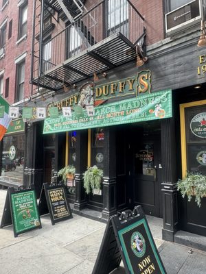 Scruffy Duffy's Sports Bar by null