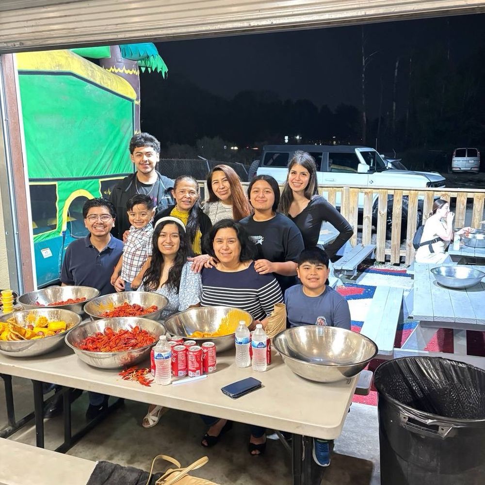 Overall Crawfish and Seafood - Seafood Near Me - New Caney, Texas Overall Crawfish and Seafood - Seafood Near Me - New Caney, Texas