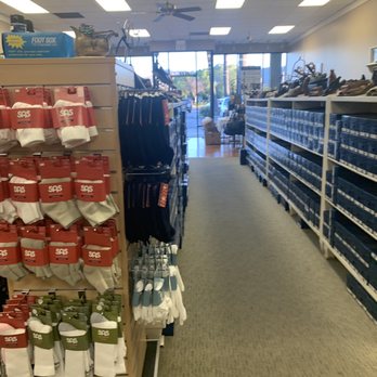 SAS Shoes - Burbank - Shoe hall ways Nice clean and tidy - Shoe Stores Near Me - Burbank, California SAS Shoes - Burbank - Shoe hall ways Nice clean and tidy - Shoe Stores Near Me - Burbank, California