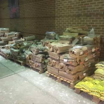 Giant Eagle - Firewood for cold nights - Grocery Near Me - McMurray, Pennsylvania Giant Eagle - Firewood for cold nights - Grocery Near Me - McMurray, Pennsylvania