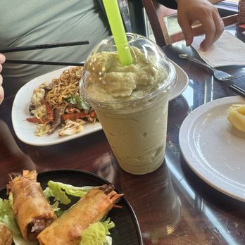 Rose Pho - Avocado smoothie - Vietnamese Near Me - Normandy Park, Washington Rose Pho - Avocado smoothie - Vietnamese Near Me - Normandy Park, Washington