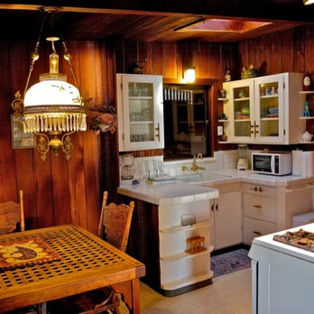 Cabin 5 On The Bluff - Kitchen - Vacation Rentals Near Me - Gualala, California Cabin 5 On The Bluff - Kitchen - Vacation Rentals Near Me - Gualala, California