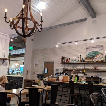 Greenleaf Kitchen & Cocktails - Inside. High ceilings, bright and spacious. - New American Near Me - Costa Mesa, California Greenleaf Kitchen & Cocktails - Inside. High ceilings, bright and spacious. - New American Near Me - Costa Mesa, California