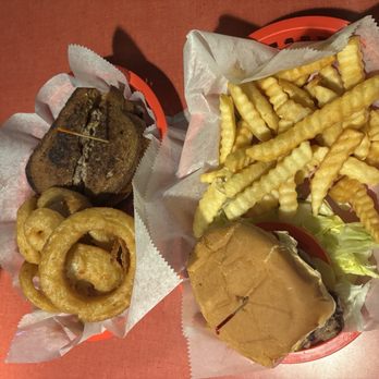 Gaslight Café - Patty melt, onion rings, cheeseburger deluxe 1/4 lb, fries - Cafes Near Me - Cincinnati, Ohio Gaslight Café - Patty melt, onion rings, cheeseburger deluxe 1/4 lb, fries - Cafes Near Me - Cincinnati, Ohio