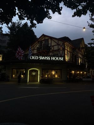Old Swiss House by null