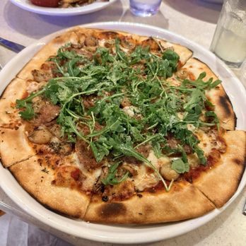 Garlic Brothers Restaurant - Italian Hero pizza - Seafood Near Me - Stockton, California Garlic Brothers Restaurant - Italian Hero pizza - Seafood Near Me - Stockton, California