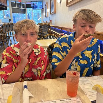 Tidewater Oyster Bar - Kids love it too!! - Seafood Near Me - Wilmington, North Carolina Tidewater Oyster Bar - Kids love it too!! - Seafood Near Me - Wilmington, North Carolina