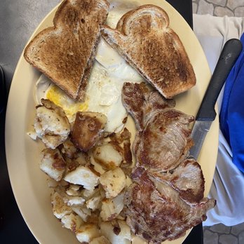 Heffer's Kountry Cafe - steak and eggs, homefries - Breakfast & Brunch Near Me - Ormond Beach, Florida Heffer's Kountry Cafe - steak and eggs, homefries - Breakfast & Brunch Near Me - Ormond Beach, Florida