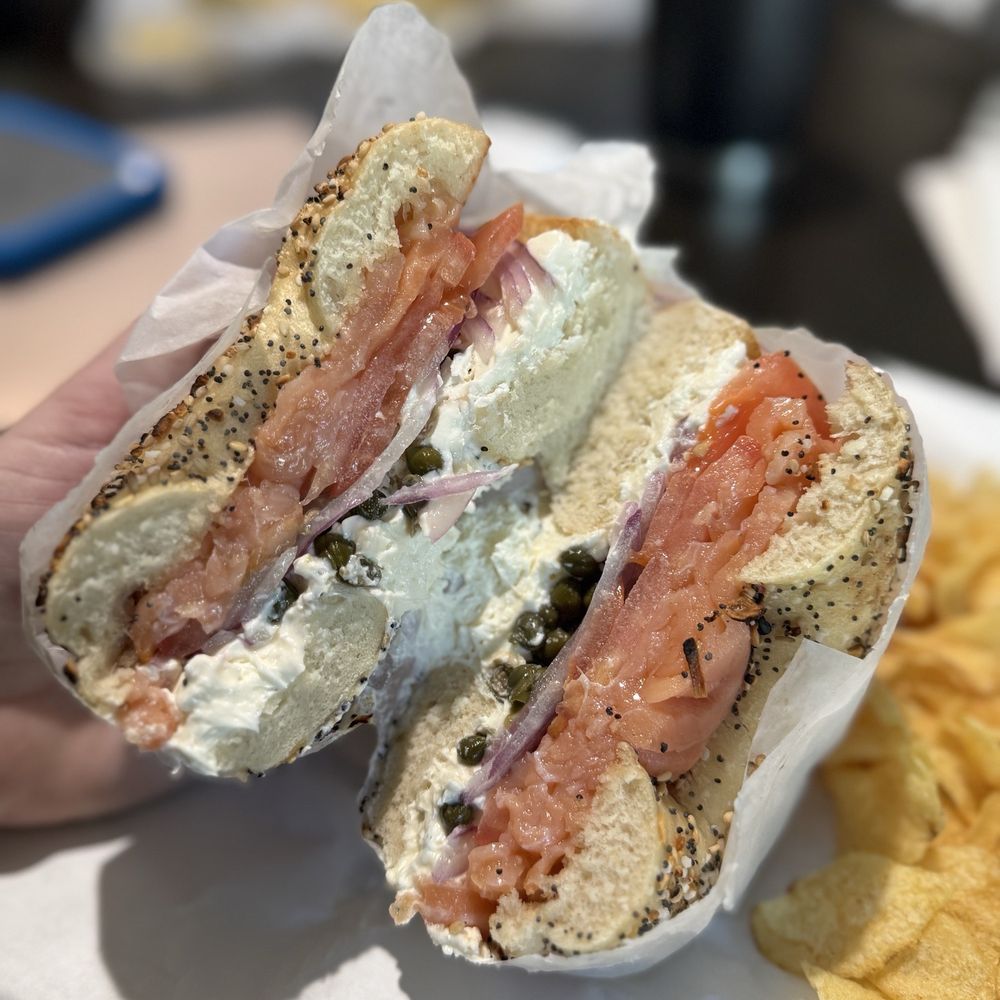 Bagel lox