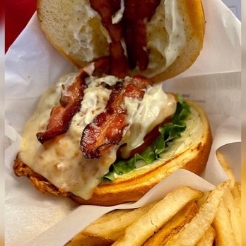 Slim Chickens - || Chicken Club Meal with crispy bacon - Southern Near Me - Bowie, Maryland