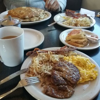 Tainted Rose Pud N Grub - Breakfast & Brunch Near Me - Parachute, Colorado