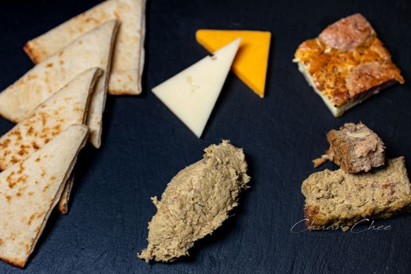 Clandestino Food& Drink by null