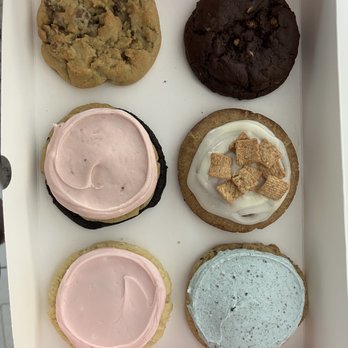 Crumbl - Davie - My cookies - Bakeries Near Me - Davie, Florida Crumbl - Davie - My cookies - Bakeries Near Me - Davie, Florida