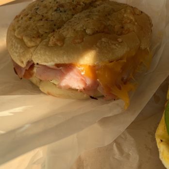 Bruegger's Bagels - Sandwiches Near Me - Austin, Texas Bruegger's Bagels - Sandwiches Near Me - Austin, Texas