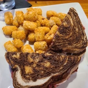 Great Revivalist Brewery - Reuben and tots - Breweries Near Me - Clinton, Iowa