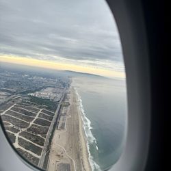 Delta Air Lines - Beach view | In flight