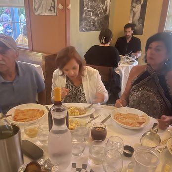 Viggiano’s On Sunset - Dinner with friends - Italian Near Me - West Cape May, New Jersey Viggiano’s On Sunset - Dinner with friends - Italian Near Me - West Cape May, New Jersey
