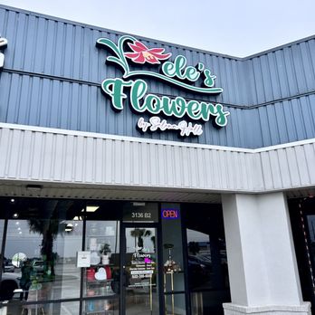 Lele's Flowers by Selena Hull - Florists Near Me - Seabrook, Texas Lele's Flowers by Selena Hull - Florists Near Me - Seabrook, Texas