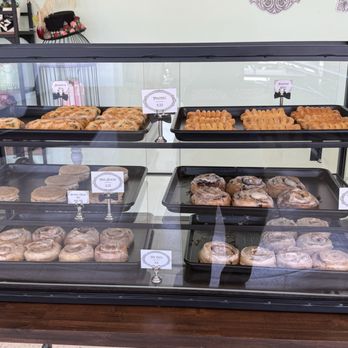 Mad Hatter Cafe & Confections - Yum! - Desserts Near Me - Warner Robins, Georgia